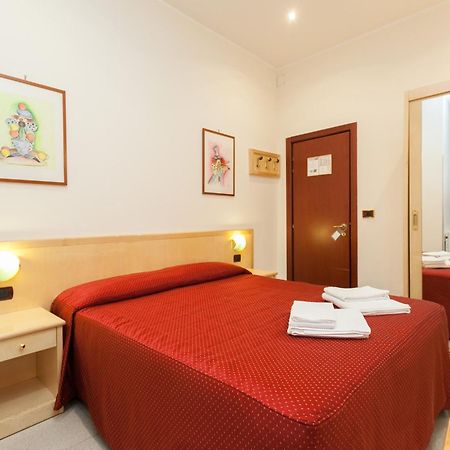 Hotel Fiorella Milano Εξωτερικό φωτογραφία