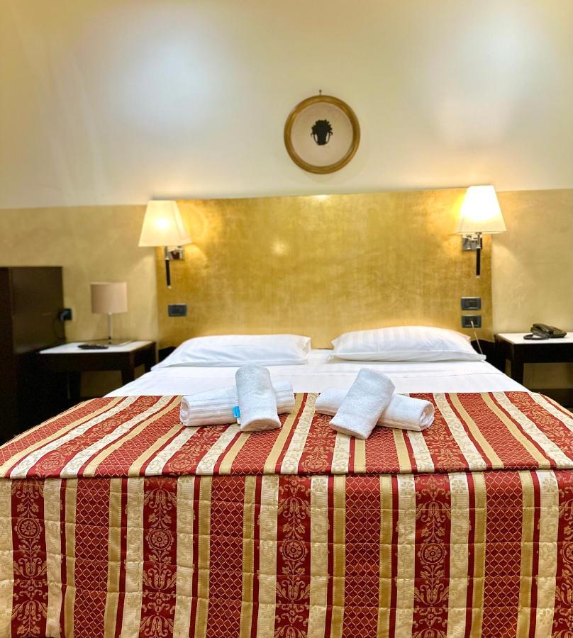Hotel Fiorella Milano Εξωτερικό φωτογραφία