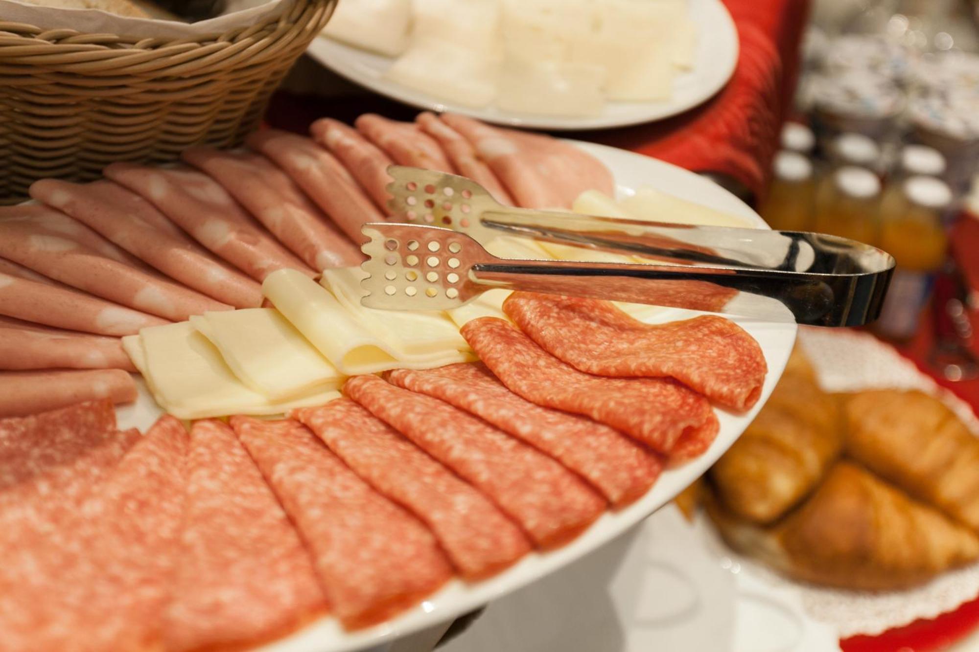 Hotel Fiorella Milano Εξωτερικό φωτογραφία