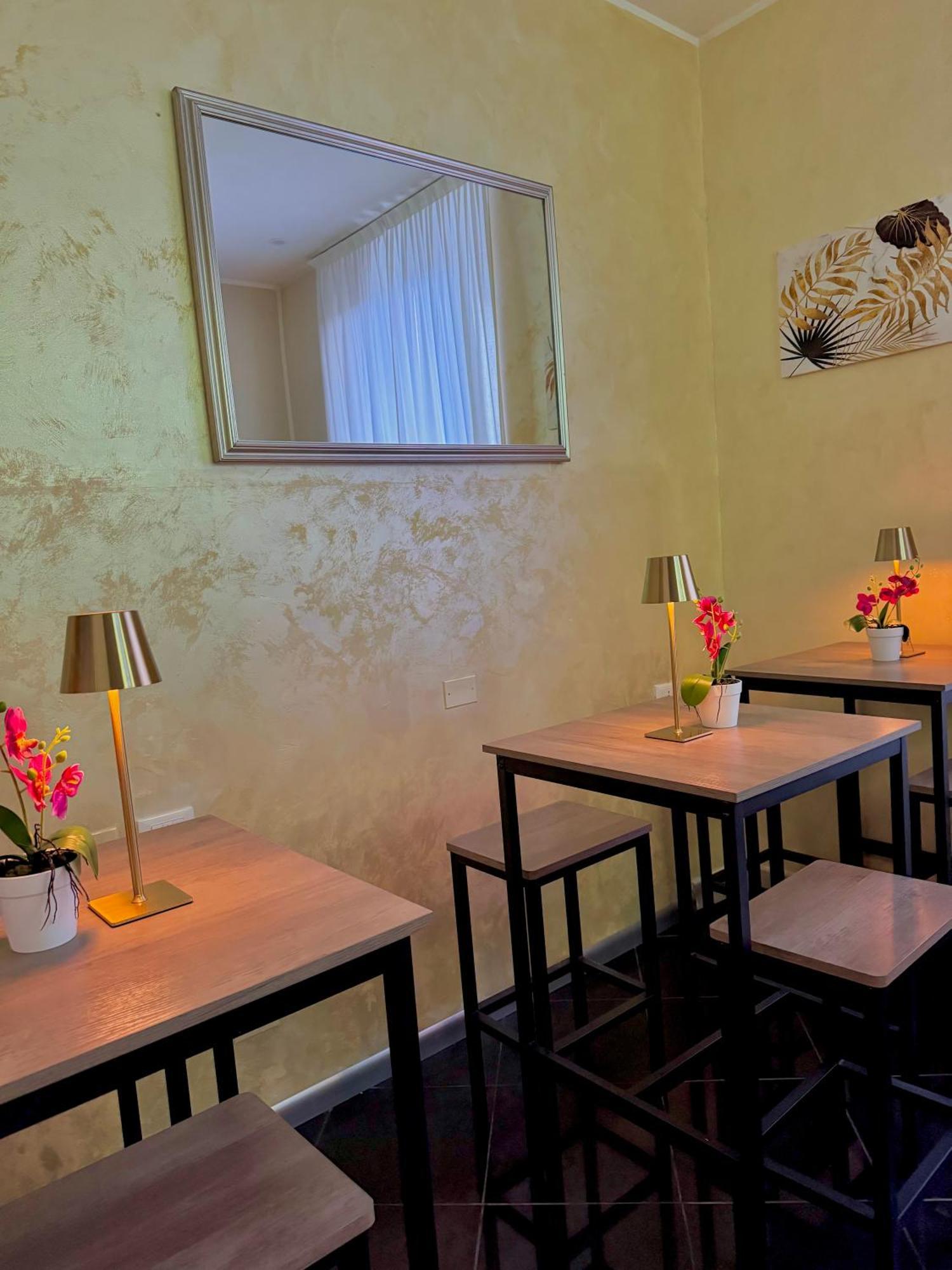 Hotel Fiorella Milano Εξωτερικό φωτογραφία